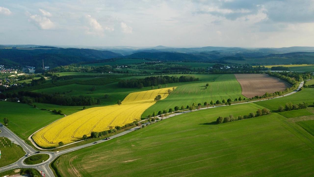 Ferienwohnungen Am Feldrain - Gornau Im Erzgebirge Zschopau Dış mekan fotoğraf